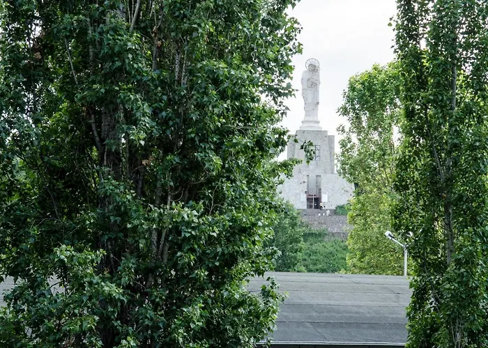 Charisma هاسكوفو